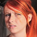 Tessa Violet als Tricia