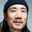 Geo Lee als Bartender