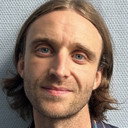 Mikael Holst Nørlund als Postbud