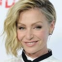 Portia de Rossi als Hilary Hunter