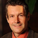 Peter Jelosits als Sir Hervey
