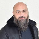 Nabil Akrouti als Muslim Brother