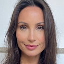 Paola Rodrigues als Juju