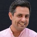 Ali Mardaneh als Doctor