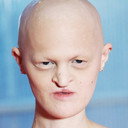 Melanie Gaydos als Club Dancer