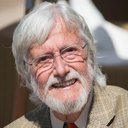 Jean-Michel Cousteau als Self (archive footage)