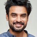 Tovino Thomas als Bineesh Damodaran