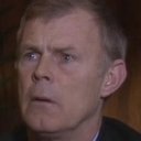 Edward Fleming als Security Guard (uncredited)