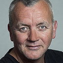 Steve Adams als Policeman
