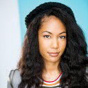 Janine Oda als Opening Montage Couple