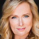 Kathleen Lawlor als Christine Cameron