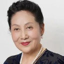 Huang Ying als Cui Hua's Aunt