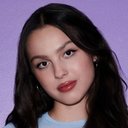 Olivia Rodrigo als Self