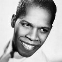 Bill Kenny als The Four Ink Spots Member (uncredited)