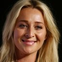 Asher Keddie als Dr. Carol Frost