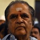 Srikanth als Divya's Father