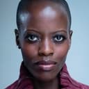 Florence Kasumba als Ayo