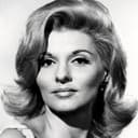 Nancy Kovack als Odette Mallotte