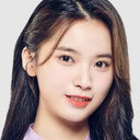 Lorina Huang als Self - Contestant