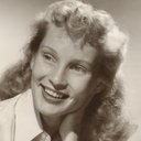 Lenka Peterson als Mary Jo Patterson