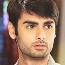 Varun Kapoor als Ramnik Laal