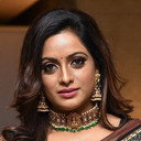 Udaya Bhanu als Special appearance in the song "Nenu Pakka Julayi"
