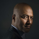 Juan Escobedo als Security Guard