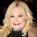 Carly Jibson als Cindy