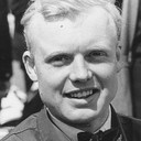Mike Hawthorn als Self (archive footage)