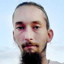 Ethan Darbone als Lonnie