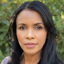 Dawn Matthews als Reporter