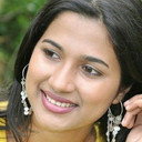 Thisuri Yuwanika als Manoj's Younger Sister