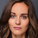 Emma Annand als Amy Parks