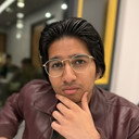 Sanjay Arman Kumar II als Tyler Cameron