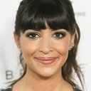 Hannah Simone als Sanaa