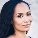 Brea Angelo als Lefty (Brea Cola)