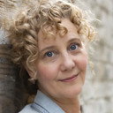 Mary Emily Deal als Peggy