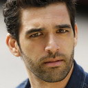Melih Özkaya als Serkan