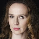 Joanne Brennan als Irish Teacher