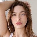 Maria Paula Johann als Emyle