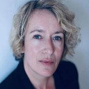 Vanessa Aiffe als Séréna