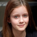 Anna Claire Beitel als Laura