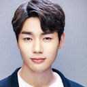 Park Young Bin als Kwon Yeok Beom [Member of the DEA]