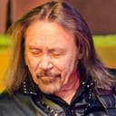 Ian Hill als Accordionist