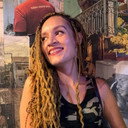 Larissa Santos als Carolina Lemos de Sá