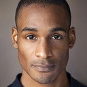 Chris Machari als Narrator