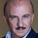 Carlo Buccirosso als Carlo