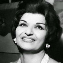Parvin Solaymani als Khosrow's Grand Grand Mother