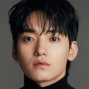 황규찬 als Yong-rae