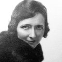 Virginia Hammond als Woman